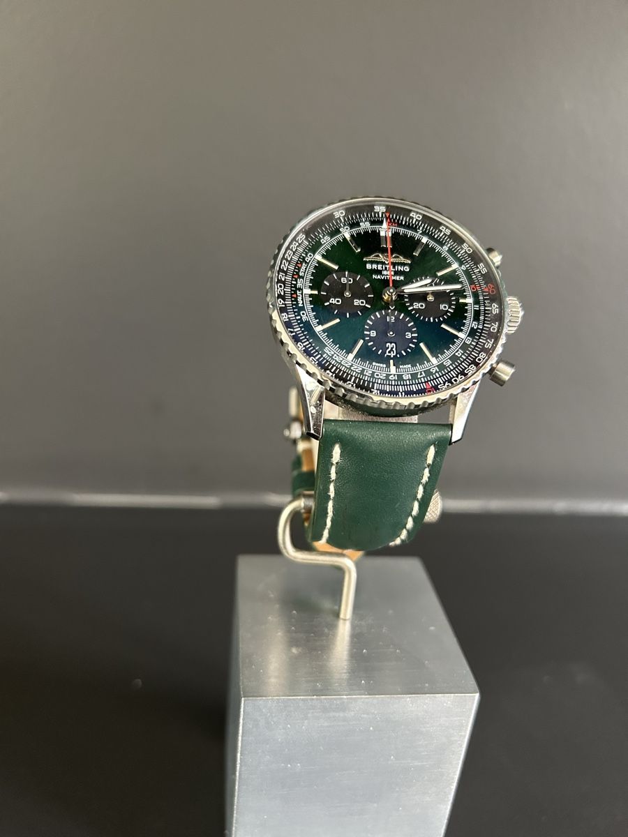 Breitling Orologi: Breitling 1B 01 Chronograph 46 – Usato da Stansstad venduto da Penne0 4