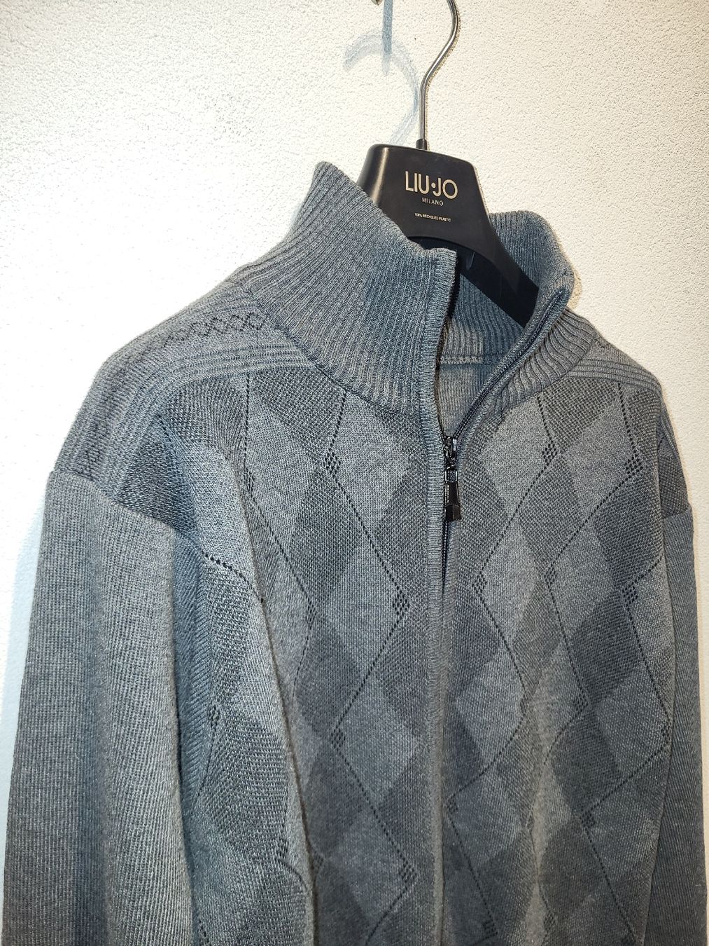 Maglioni & Felpe: Laine Très Douce, Pull Zippé Gris, Taille M – Usato da Haute-Nendaz venduto da DetoutDerien