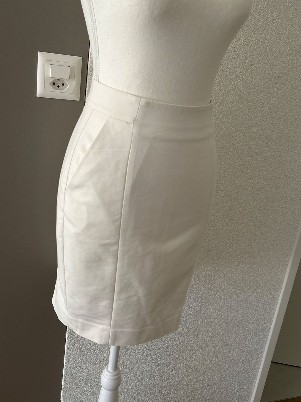Gonne: Damen Rock  ecru schmaler Schnitt – Usato da Brunnen venduto da Nala2929 1