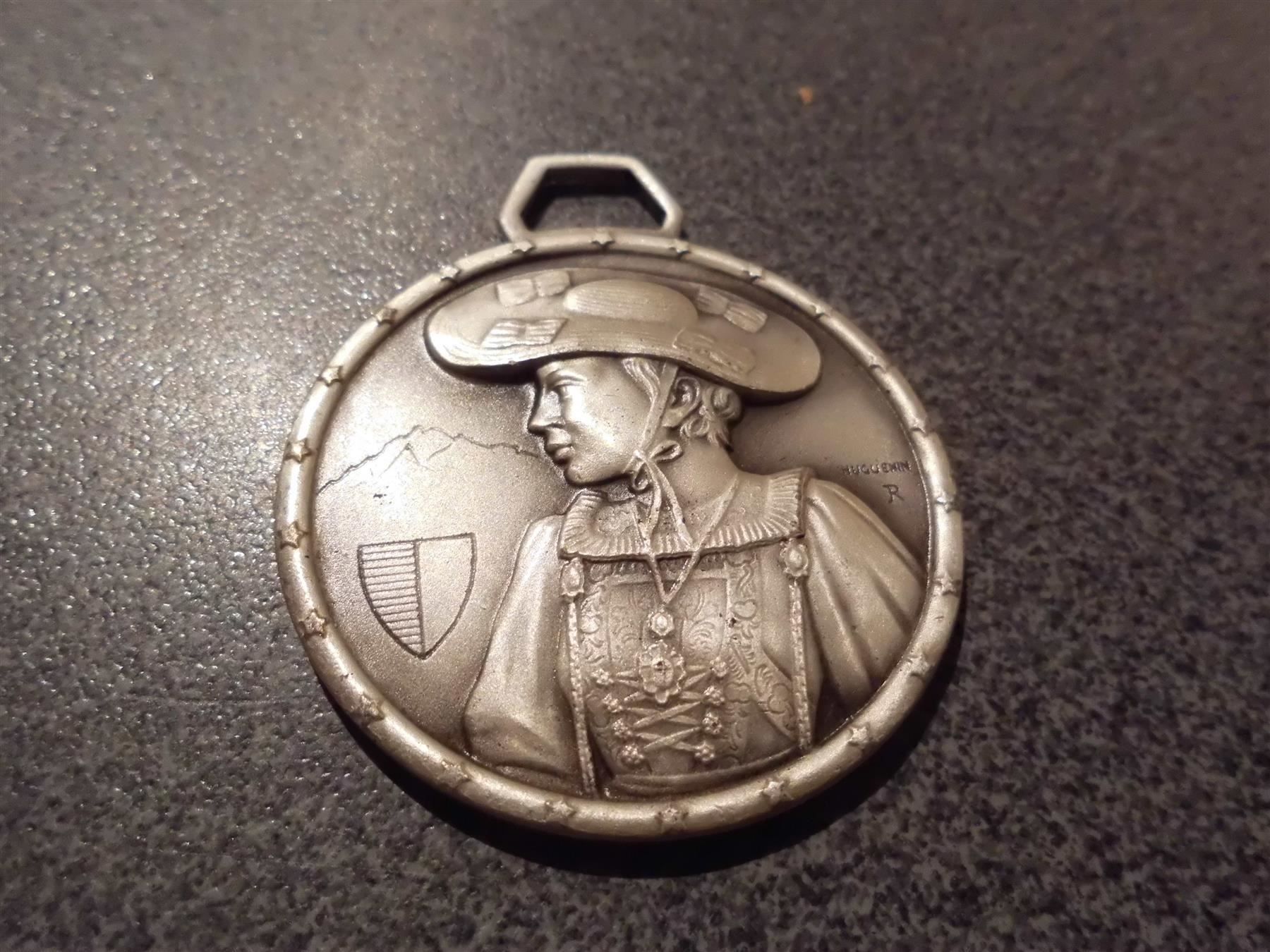 Medaglie: Medaille Die Schweizertrachten 15 LU – Usato da Zürich venduto da abraxas1291
