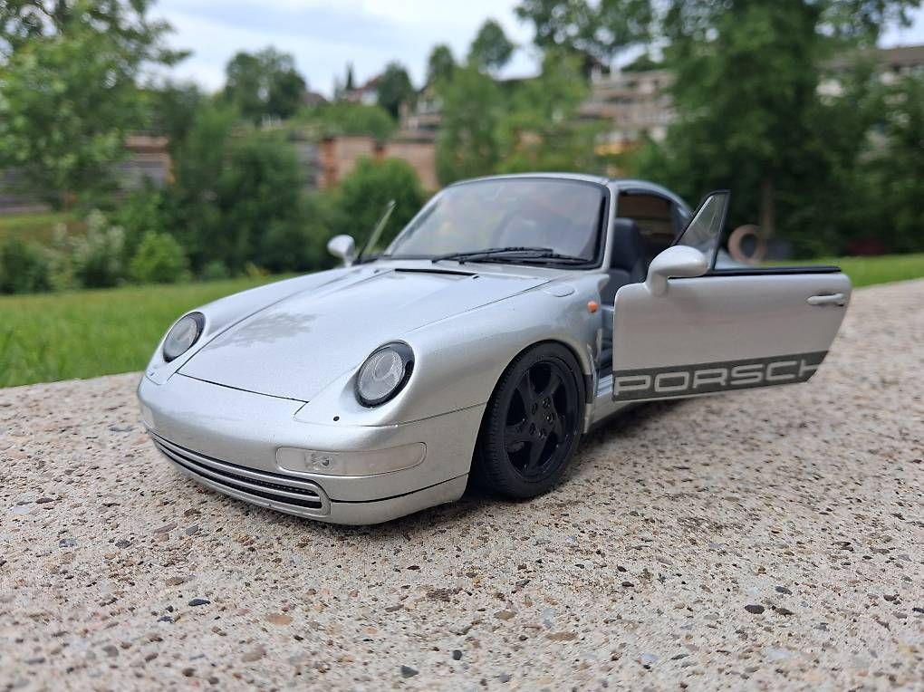 Modellautos: Porsche 911 Targa UT Models 1:18 – Gebraucht aus Huttwil von kadett_78 1