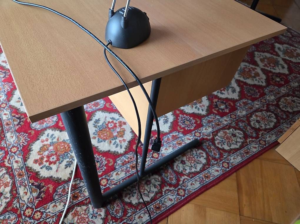 Scrivanie: Bureau avec 2 tiroirs – Usato da Lausanne venduto da mdrs 4