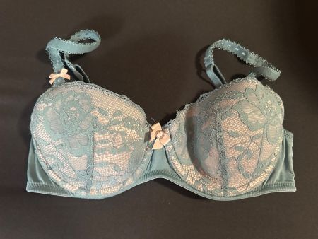 Hunkemöller BH Tuerkis Spitze Grösse 75B