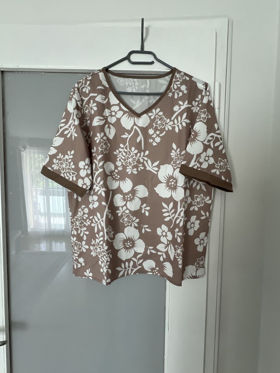 Lotti di vestiti: Sommerliches Outfit mit Blumenmuster,  Grösse L – Nuovo e nell'imballaggio originale da Siebnen venduto da toshi123 1