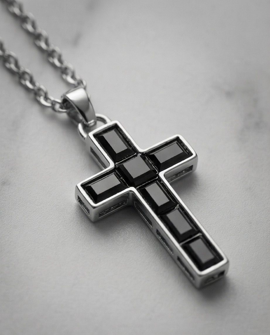 Swarovski Ketten: Swarovski collier avec pendentif croix comme neuf – Gebraucht aus Vuisternens-Romont von gol_xp6p 3