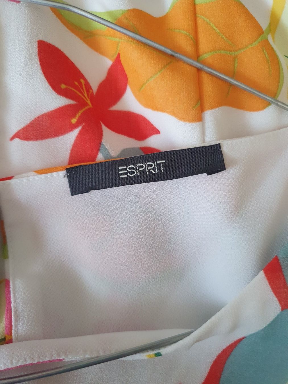 Esprit Robes: Robe ESPRIT D40 – Neuf (Voir description) à St-Triphon par Jldr0 4