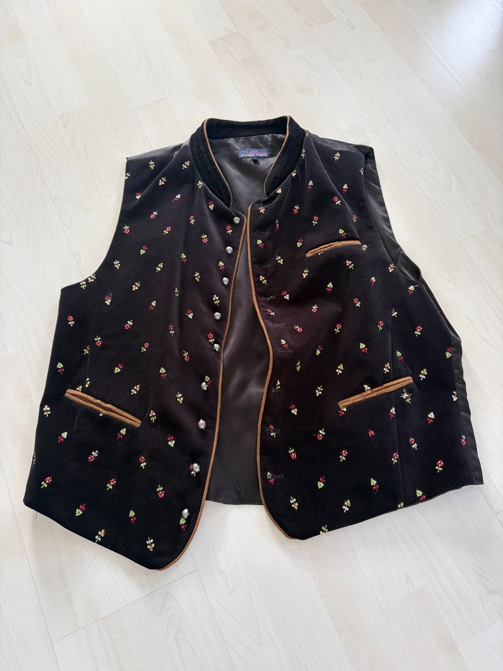 Gilet & Giacche: Trachtenweste Calzado – Usato da Stans venduto da Moritz01112