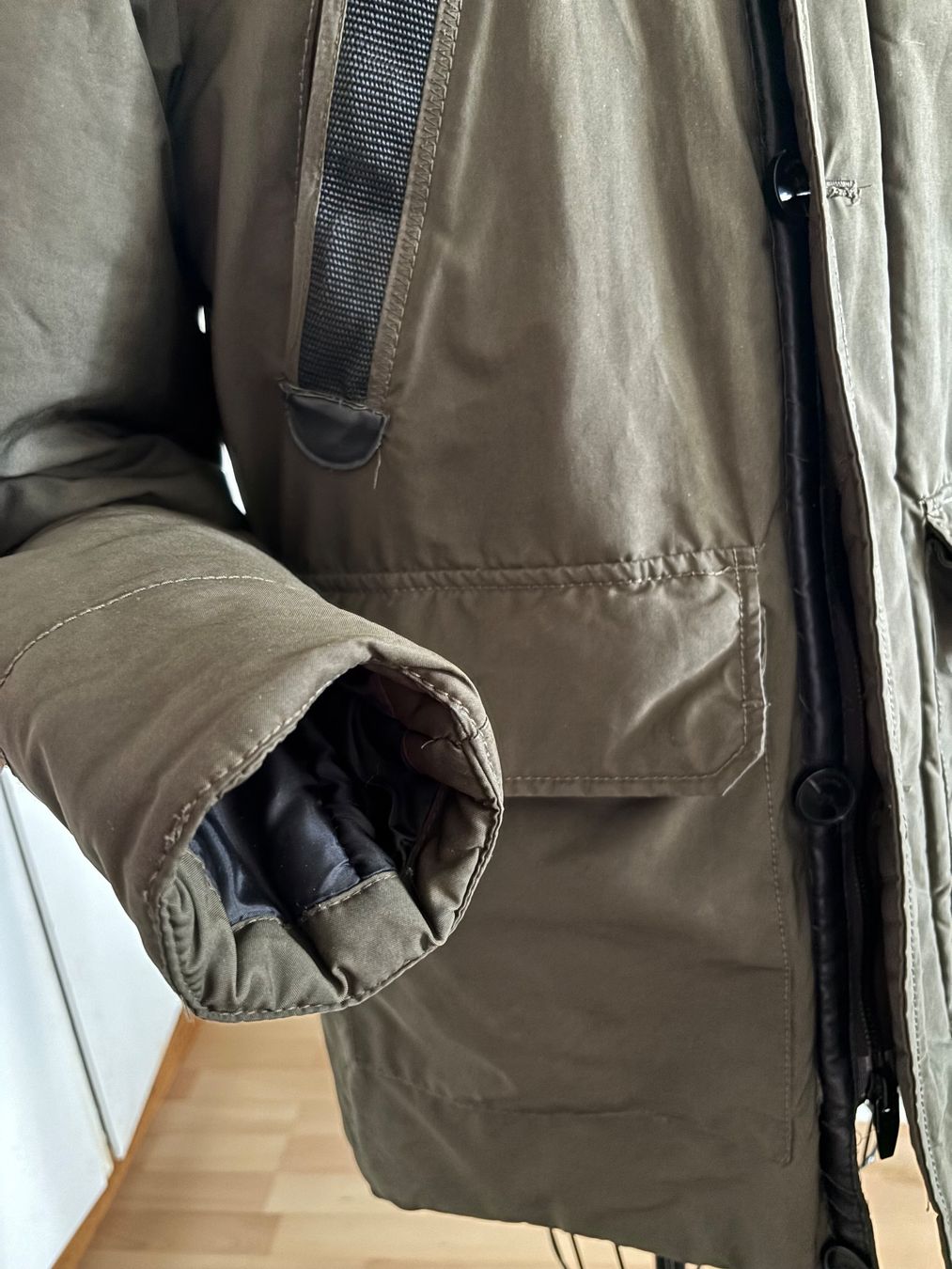 Zara Jacken: Olive Winterjacke – Gebraucht aus Bern von ViksiBash 4
