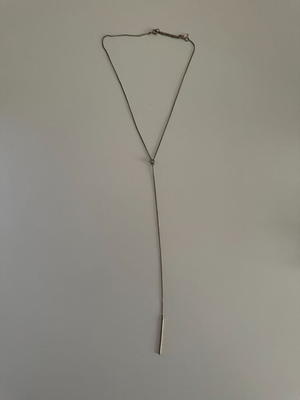 Colliers: Minimalistische Silber Kette mit Stab-Anhänger – D'occasion à Zürich par Diazaio