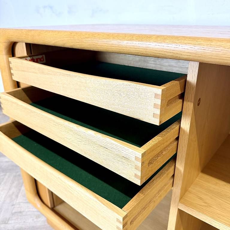 Cassettiere: Mid Century dänisches Eiche Sideboard DYRLUND – Usato da basel venduto da vintory.ch 5