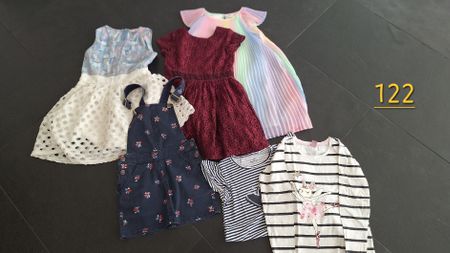 15 teiliges Kleiderpaket Gr. 122 und 122-128