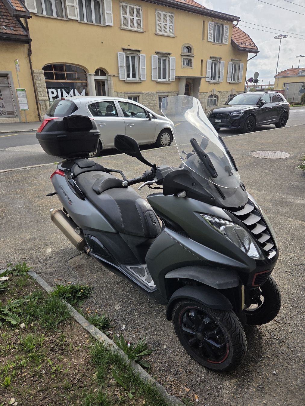 Peugeot Scooter: Peugeot Metropolis 400RS – Usato da La Chaux-de-Fonds venduto da tan_hk7p 2
