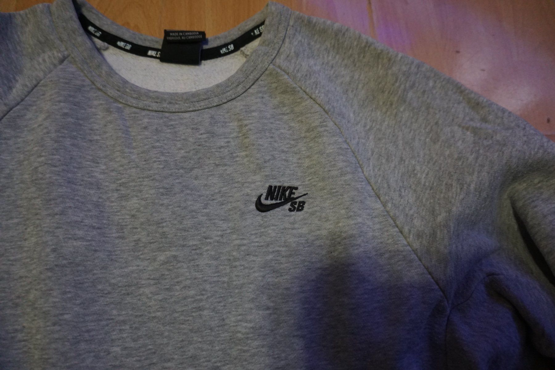 Nike Maglioni & Felpe: Nike SB Pullover/Sweatshirt Grau, Grösse S – Usato da Zürich venduto da einalemjena 1
