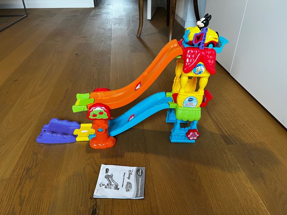 VTech TutTut Bolides Maison Familiale Bluey, Circuits, Voitures Et Playsets De Jouet Pour Enfants A Partir De 1 An Rampes Et Capteurs Magiques Phrases Et Musique Voiture Incluse Version Esp