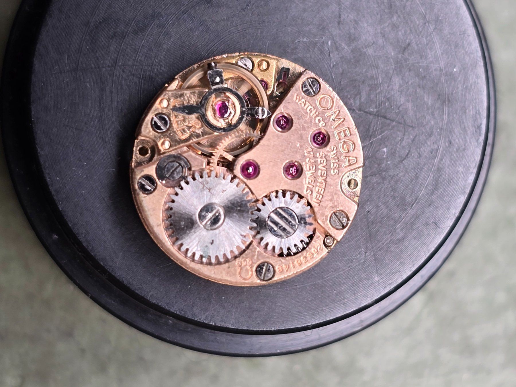Omega Montres: Mouvement Omega 650 – D'occasion à Tramelan par Nirdan 3