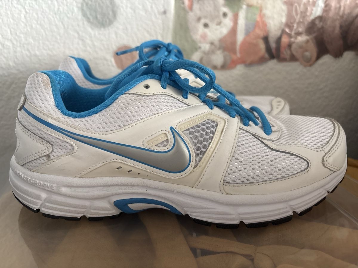 Nike Scarpe da donna: Nike running Schuhe – Usato da Grafenried venduto da hollywoodprincess 1