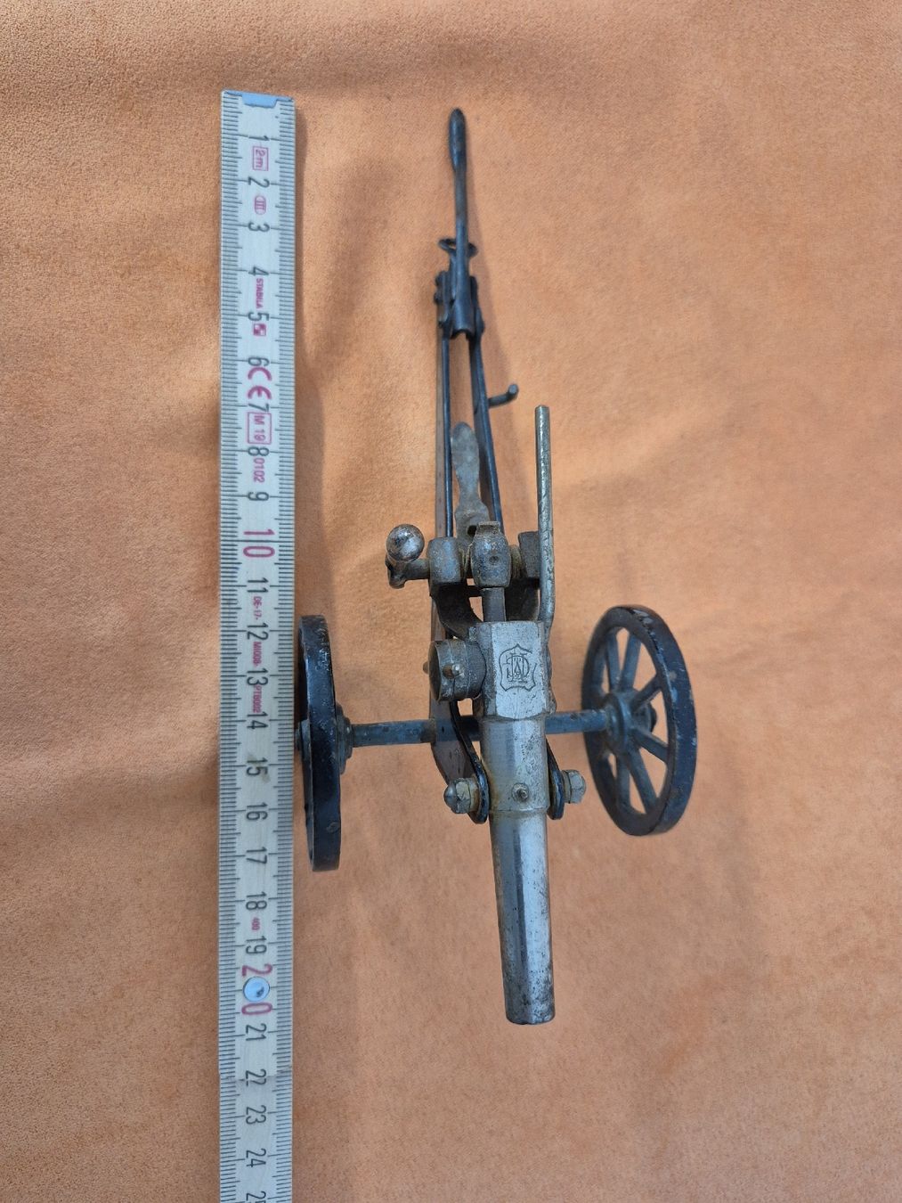 Märklin Kit di modellismo & Modellini statici: Märklin Spielzeug Kanone, ca. 1900 – Usato da Basel venduto da vintage.watches 6