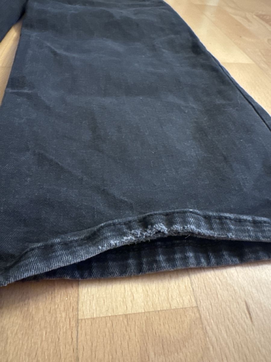 Only Pantaloni: Black denim Jeans – Usato da Uzwil venduto da ale_27xy 3