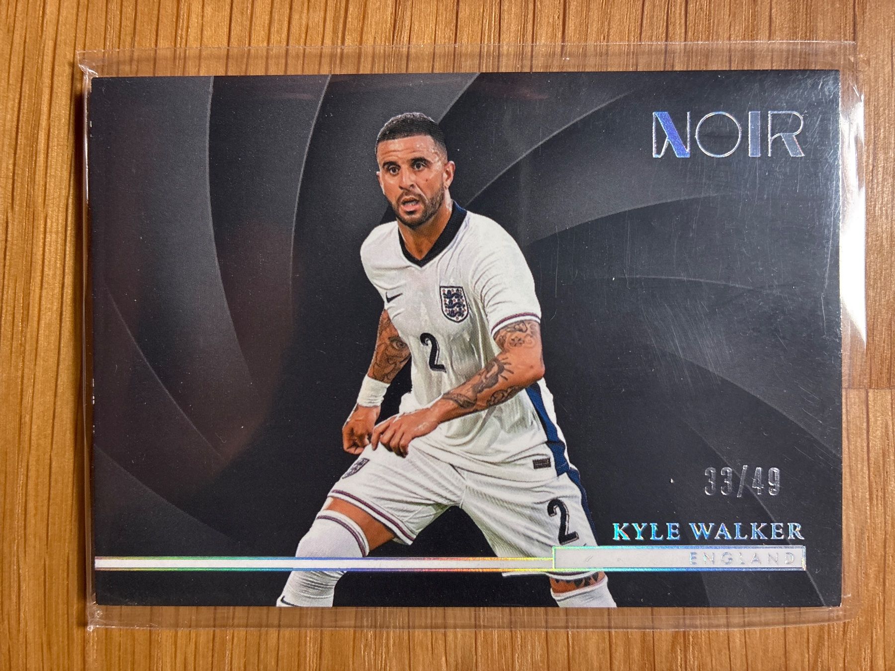 Topps Sammelbilder & Trading cards: Panini Noir Kyle Walker England /49 – Gebraucht aus Wangenried von Garagara