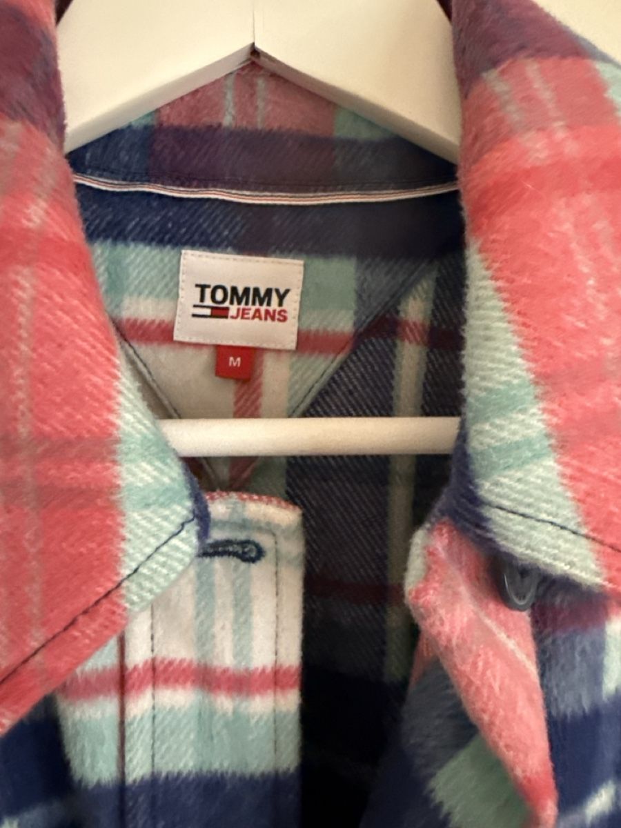 Tommy Hilfiger Giacche: Tommy Jeans Jacke – Nuovo (secondo la descrizione) da Schaffhausen venduto da -sterntaler- 1