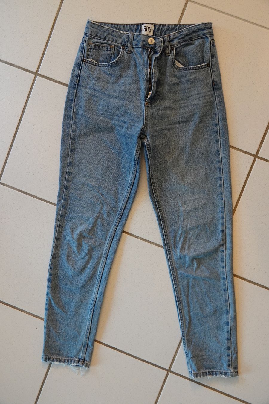 Urban Outfitters Jeans: BDG Jeans, Grösse 27/32, Damen – Usato da Thalheim venduto da clio66
