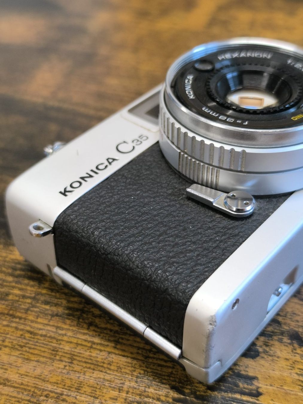 Konica Appareil photo: Konica c35 – D'occasion à Conthey par costafrederico 1