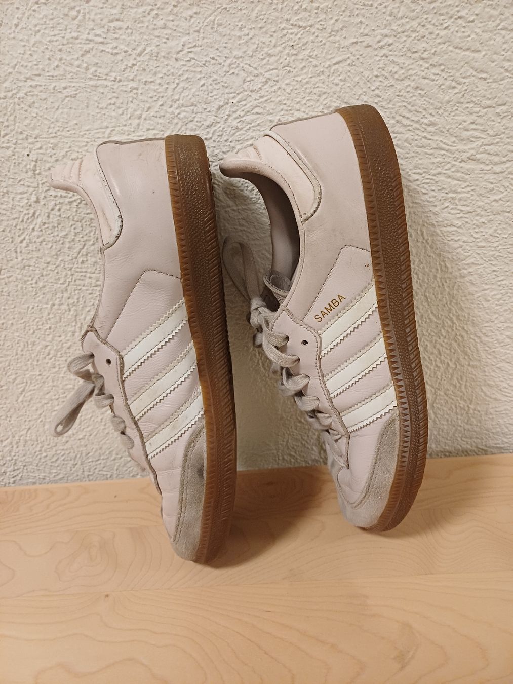 Adidas Scarpe da donna: Adidas Samba Sneakers Grösse 38.5 rose – Usato da Därligen venduto da Musle73 2