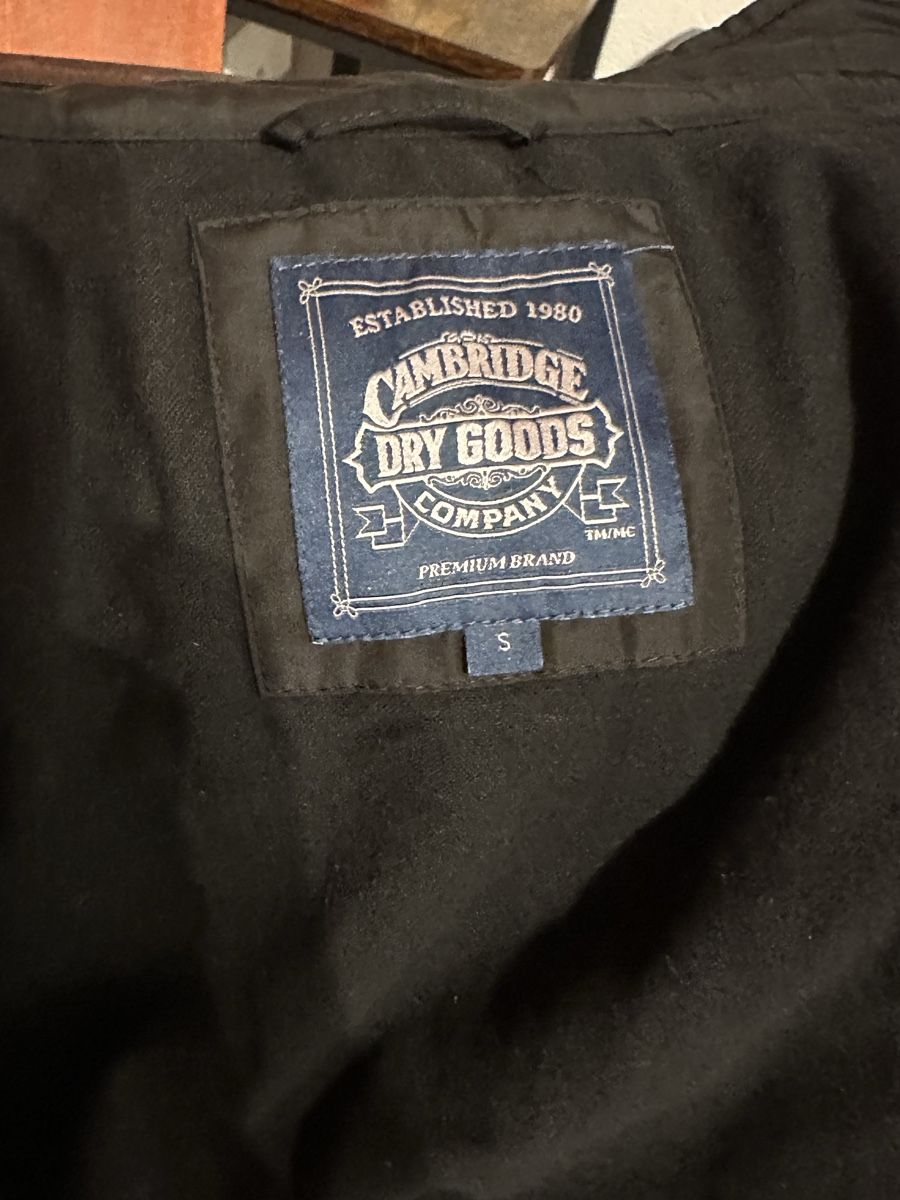 Giacche: Cambridge Dry Goods Company Winter Jacket - Size S – Nuovo (secondo la descrizione) da Neuchâtel venduto da fil_b9lm 3