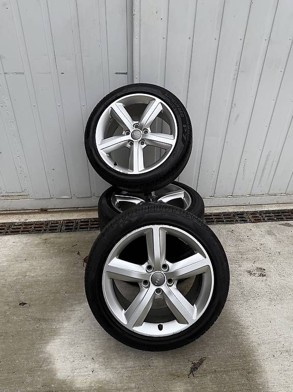 Audi Pneumatici & Ruote complete: Audi A3 Sommerräder 17 Zoll – Usato da Arbon venduto da Punt_31