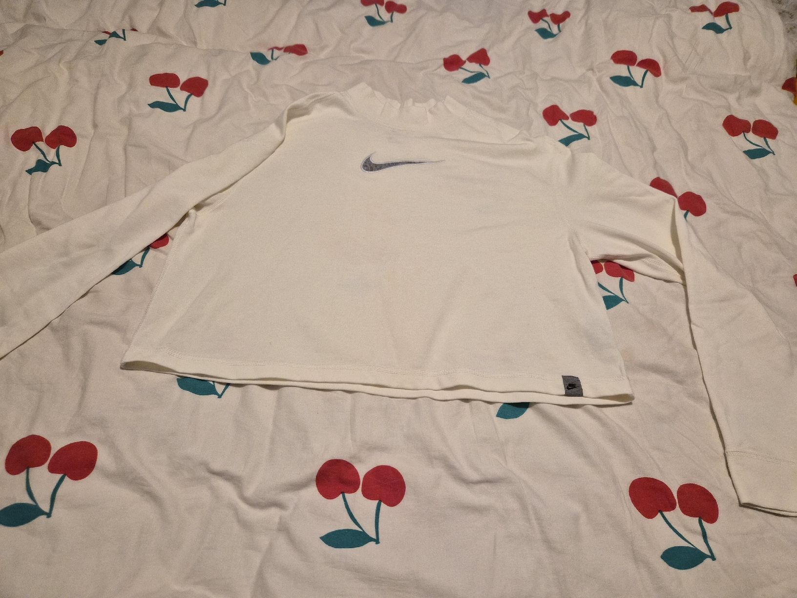 Nike Pullover & Sweatshirts: Nike Sweatshirts gr M – Neu (gemäss Beschreibung) aus Dietikon von Eleda