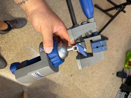 Dremel Multivise Werkbankklemme guter Zustand