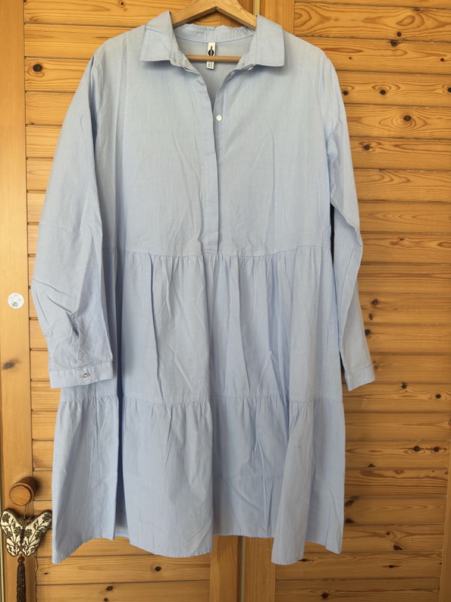 Vestiti: Luftiges Kleid von in Hellblau, Grösse 44 – Usato da St Gallen venduto da Berta343