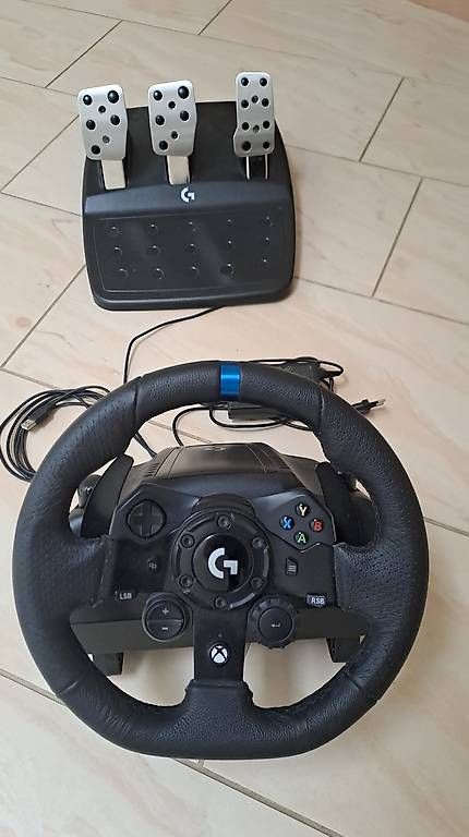 Jeux: Volant de course et pédalier XBOX – D'occasion à Yvonand par s.coigny 4