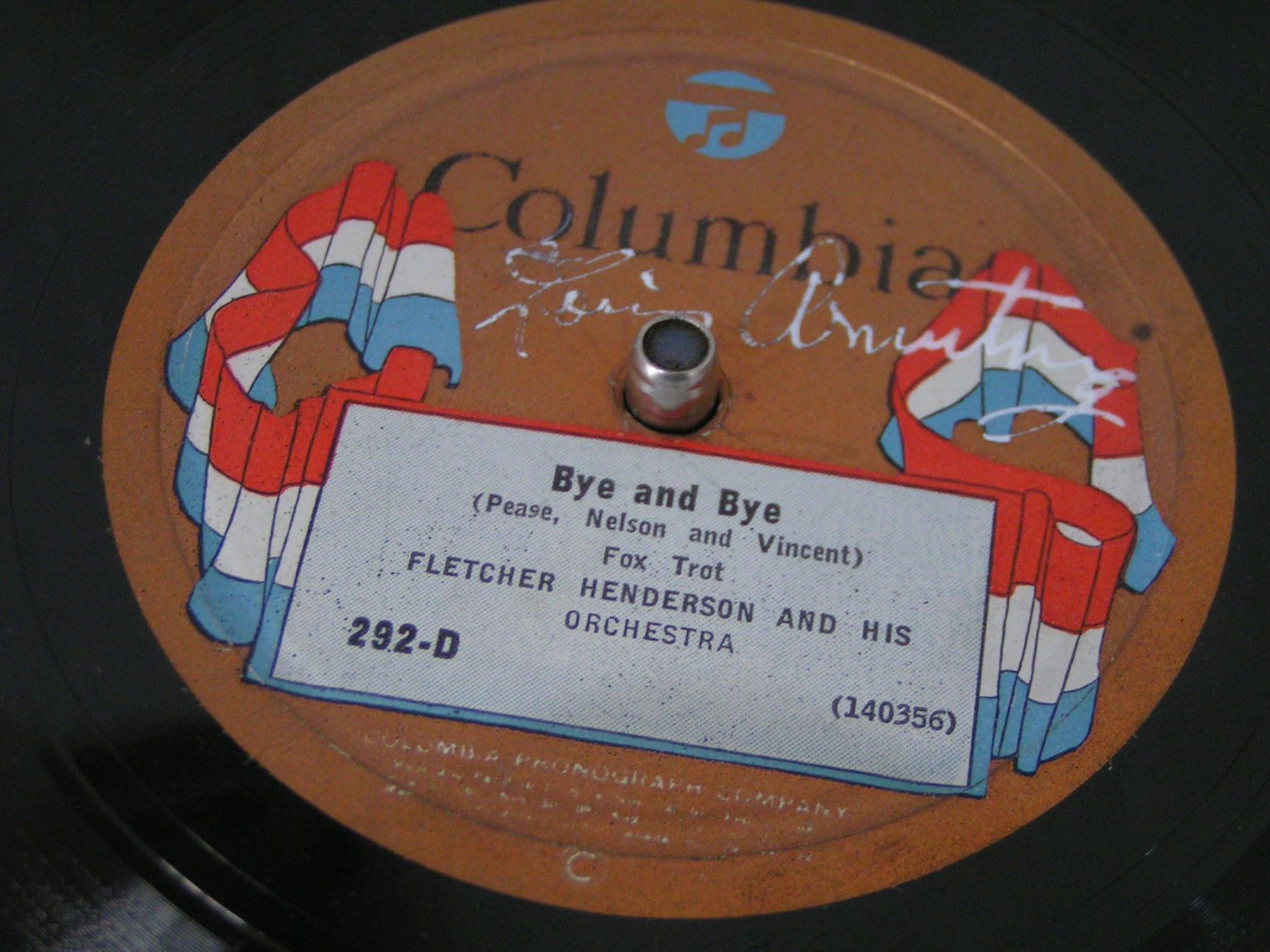 Dischi in vinile: DISQUES 78 TOURS – Usato da Lausanne venduto da Leag