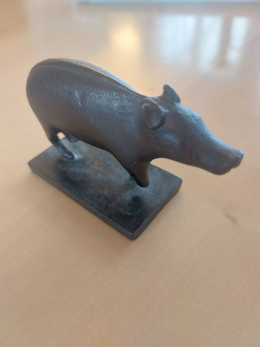 Statuette: Wildschwein Statuette aus Bronze – Usato da Wädenswil venduto da Eureka 2