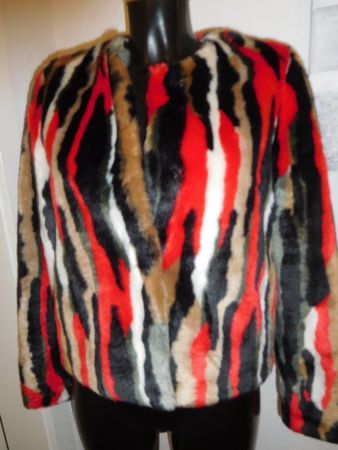 Wunderschöne Fake Fell Kunstfell Jacke Marke STAND Gr.36