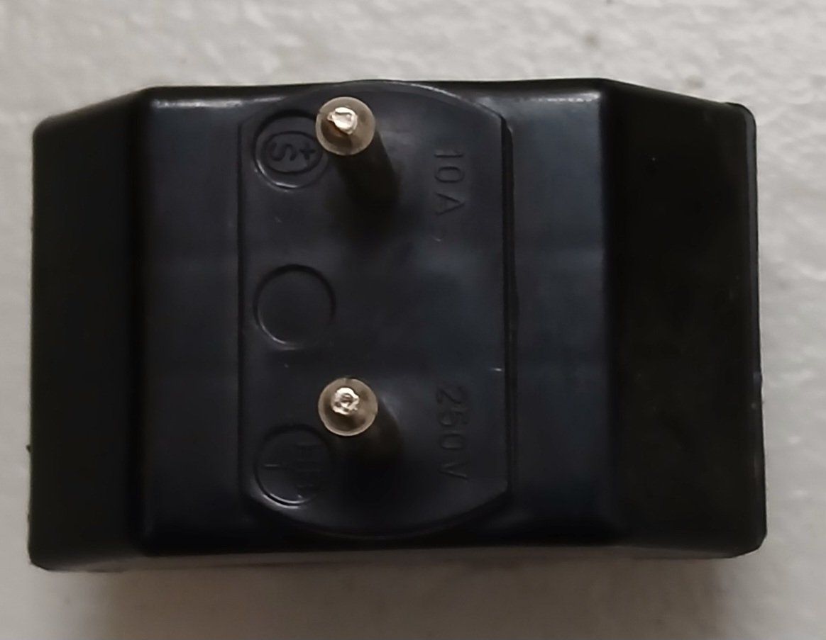 Unità & Adattatore: Steckeradapter 3-fach schwarz – Usato da Sissach venduto da mar_xc7r 1