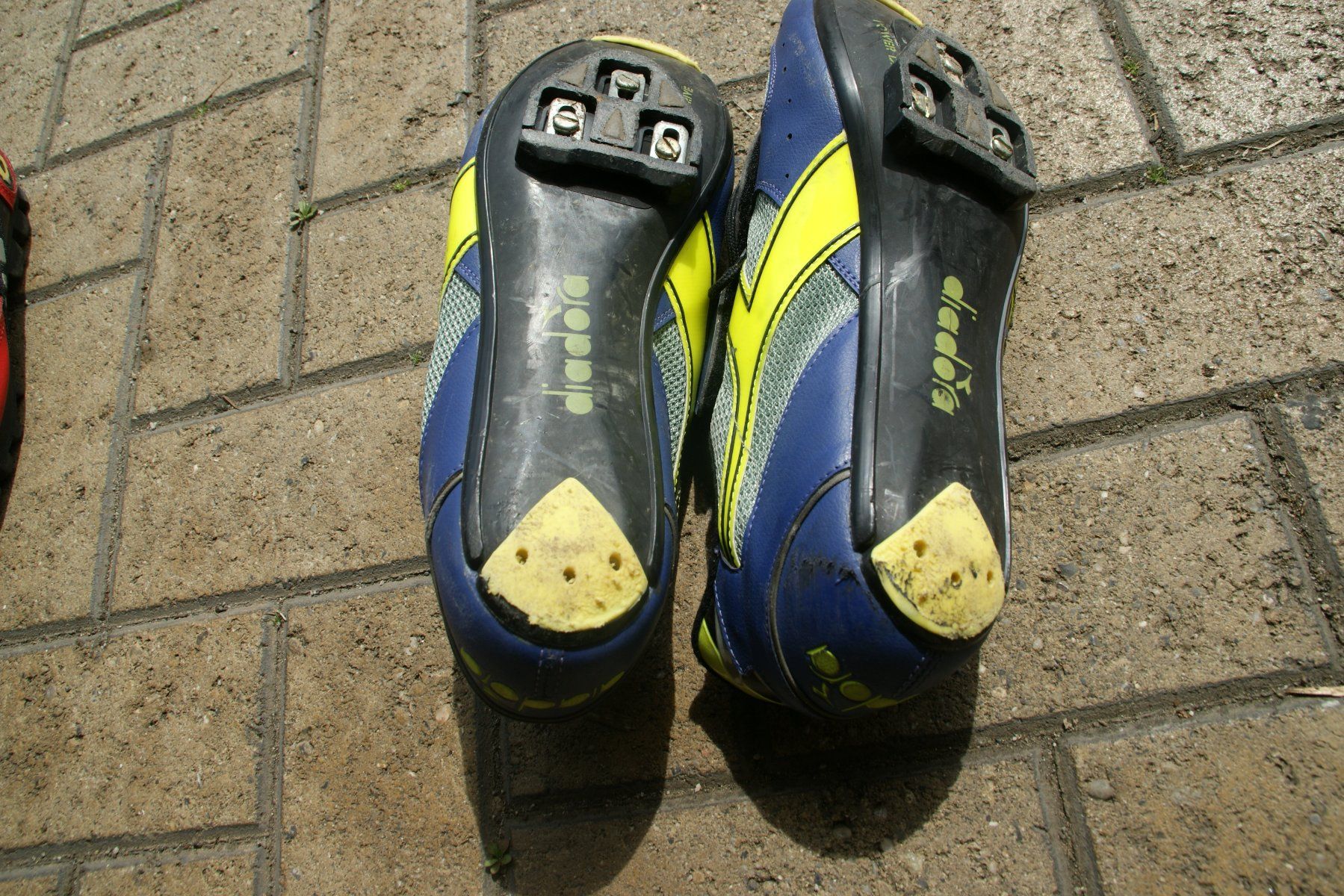Diadora Herrenschuhe: Schuhe für Rennvelo – Gebraucht aus Gettnau von Cidor 1