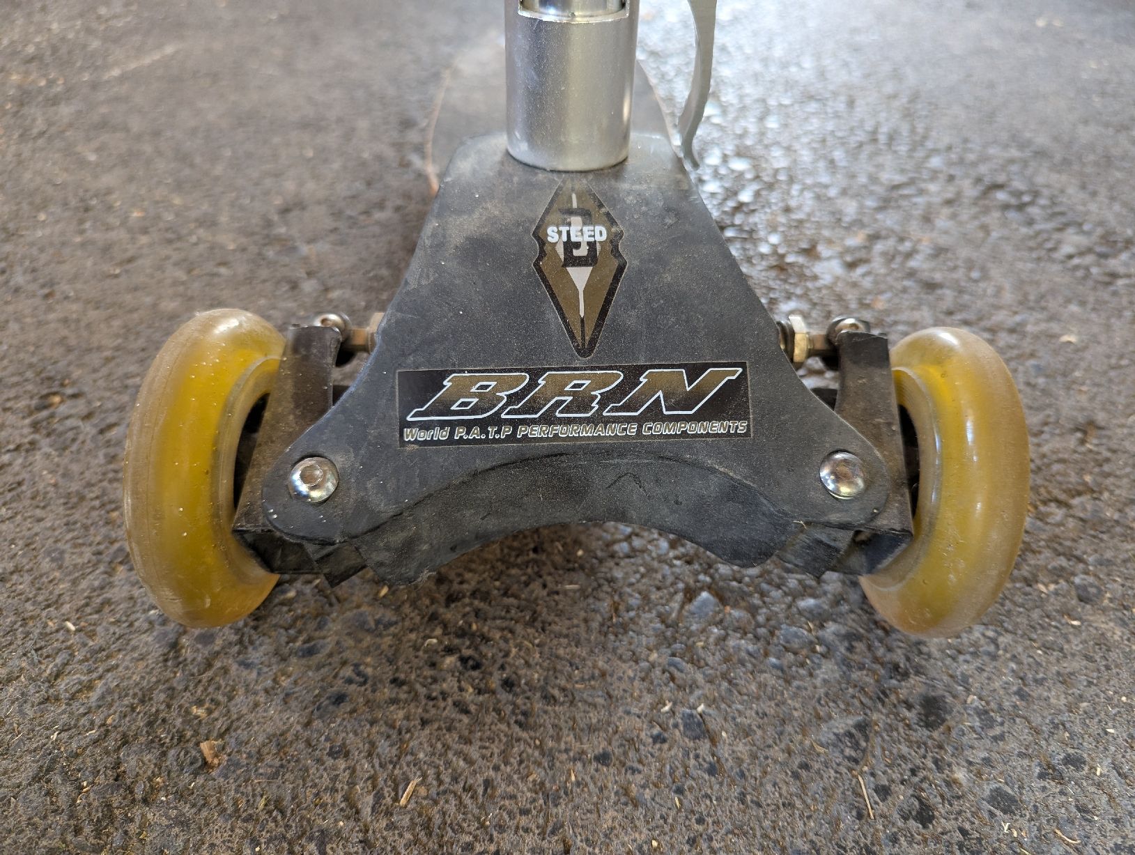 Kickboard: Einhandtrottinett – Usato da Bäretswil venduto da sxv 2