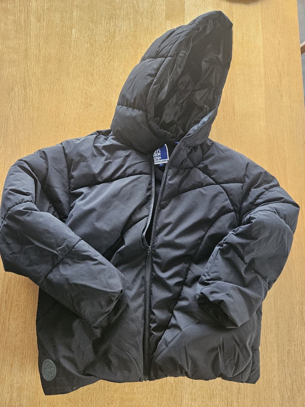 Jack & Jones Vestes & Manteaux: Pufferjacke Winterjacke Jack&Jones – D'occasion à Rorschacherberg par Oberhaupt79