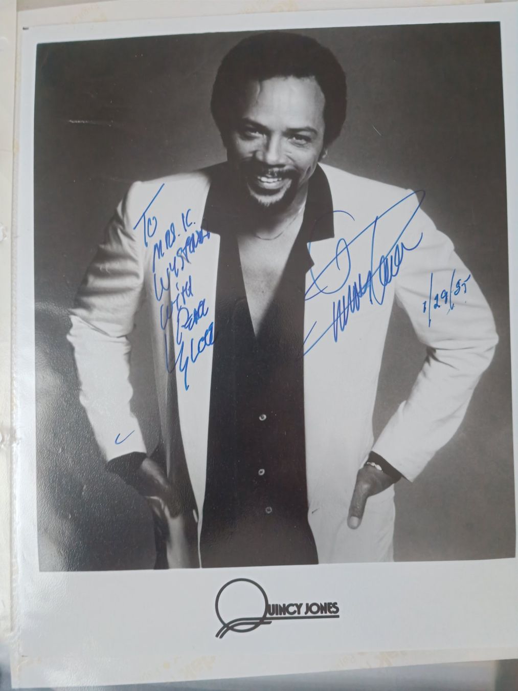 Autogramme: Quincy Jones  -  handsigniert - 20x25cm – Gebraucht aus Menziken von Artographs