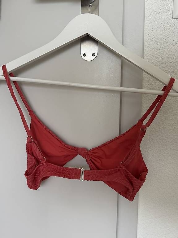 Badekleider & Bikinis: Bikini mit Muscheloptik – Gebraucht aus Bleienbach von Chi_Cari 1