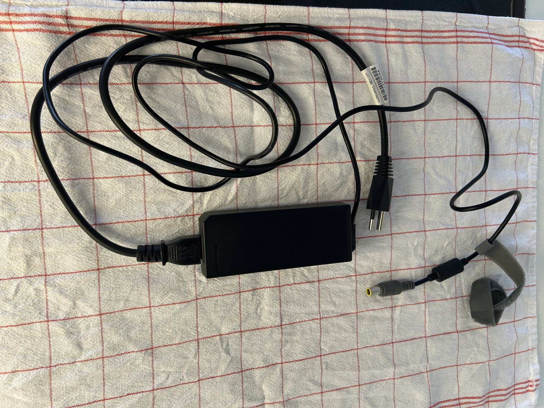 Lenovo Notebooks: Lenovo ThinkPad 420s (inklusive Dockingstation) – Gebraucht aus Dulliken von Superbad 6