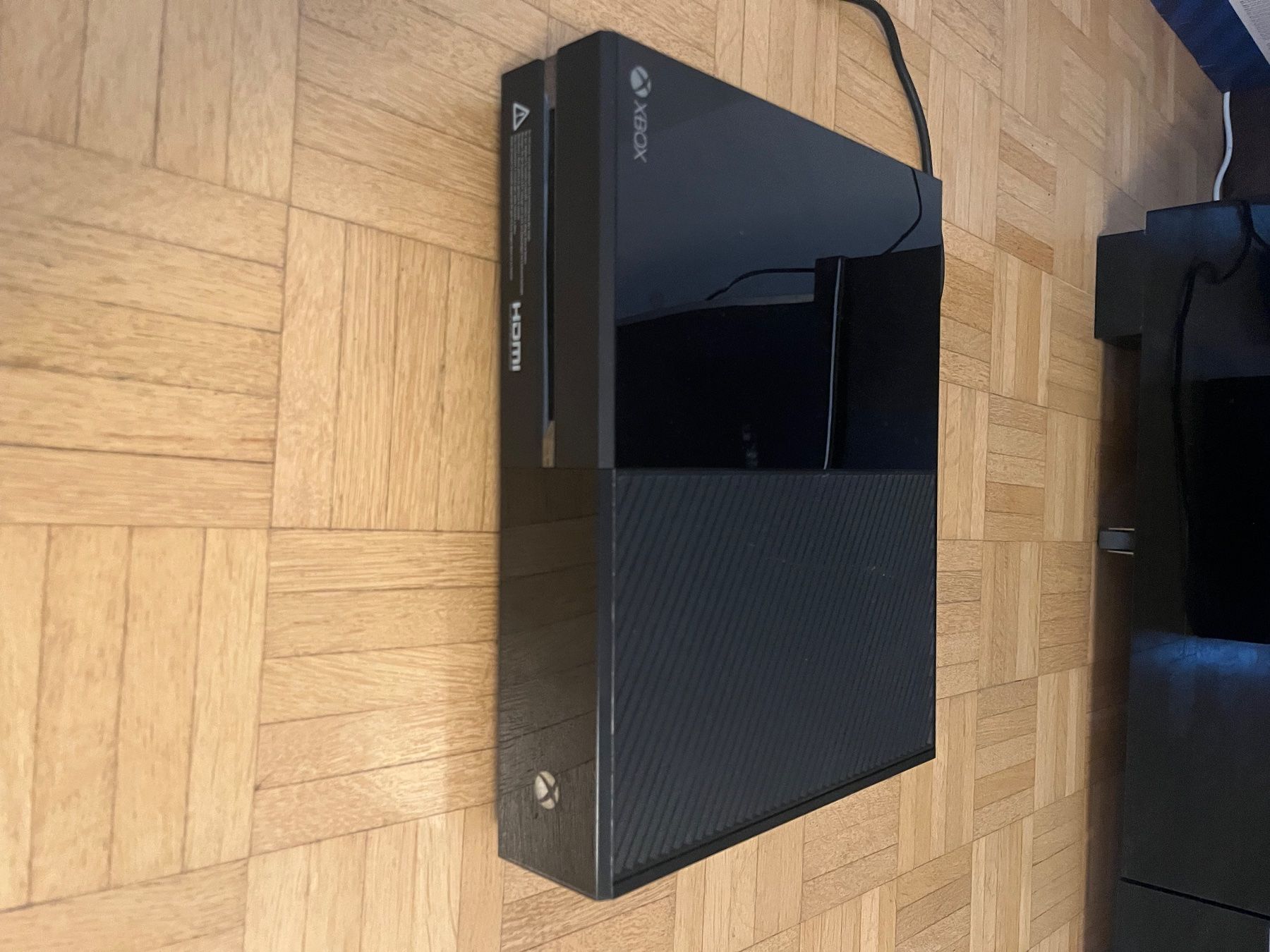 Microsoft Consoles: Xbox One inkl. Netzteil – D'occasion à Weinfelden par Trikntrik