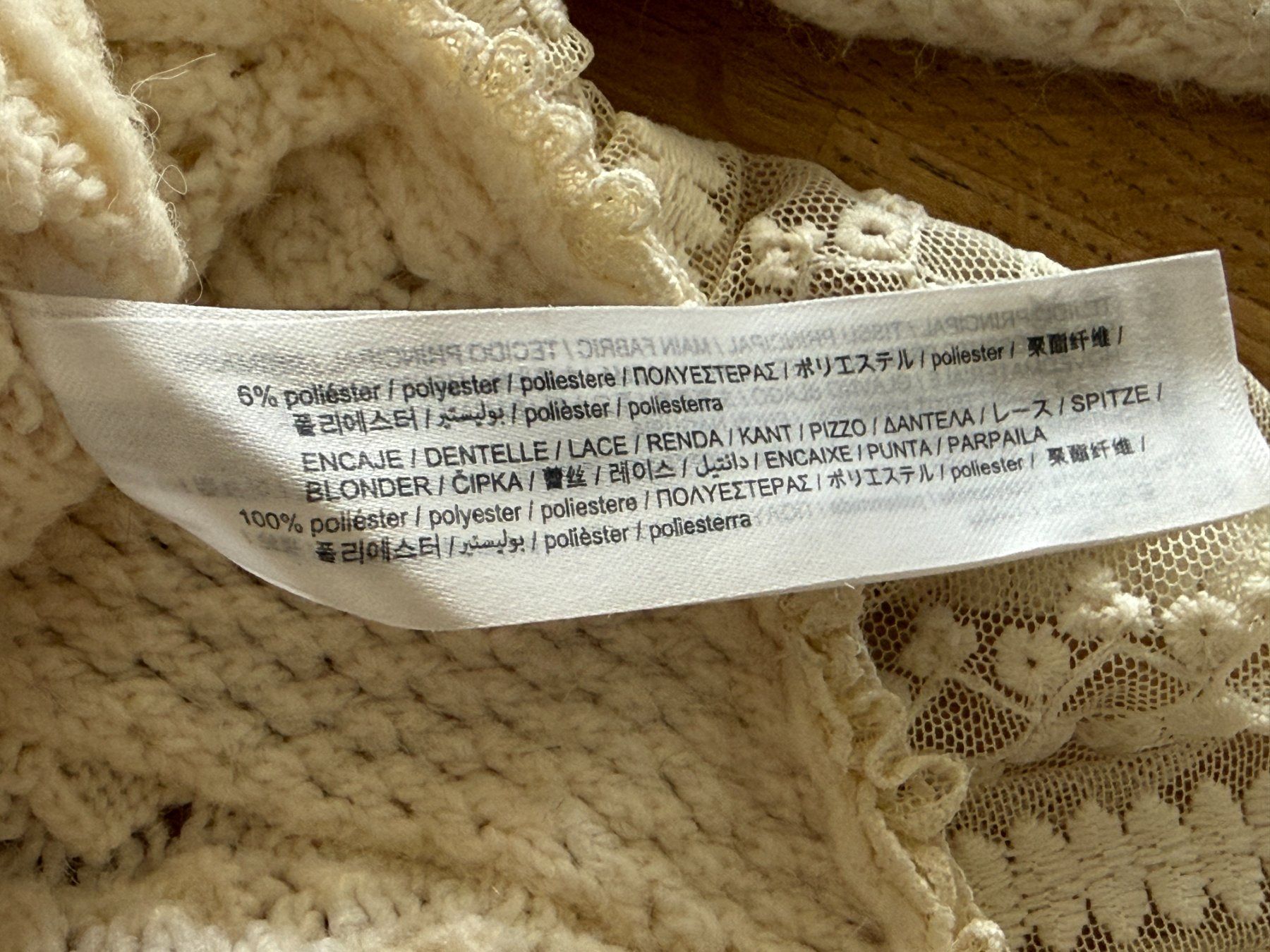 Zara Pulls & Sweat-shirts: Spende Theodora Stiftung - ZARA - Strickpullover - Gr. S – D'occasion à Fällanden par La_Natie 6