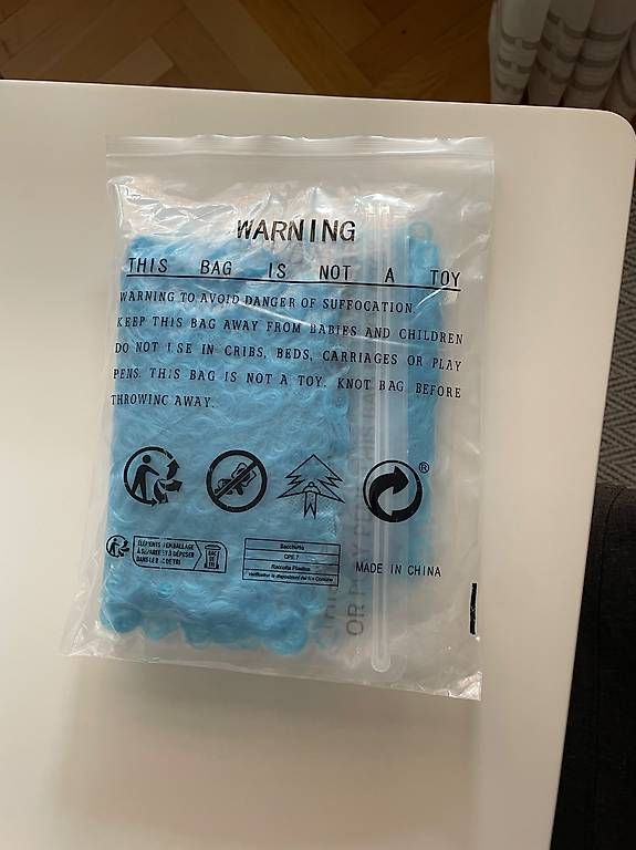 Parrucche: Perruque bleue style Marge Simpson  neuve jamais utilisée – Usato da Genève venduto da sca_j5cs 4