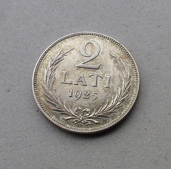 Alle Münzen: Lettland ++ 2 Lati 1925 – Gebraucht aus Walkringen von Casablanca777 1