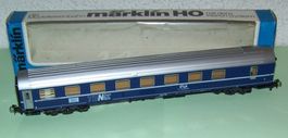 Märklin H0 4151: TEN Schlafwagen Typ T2S der NS mit Licht