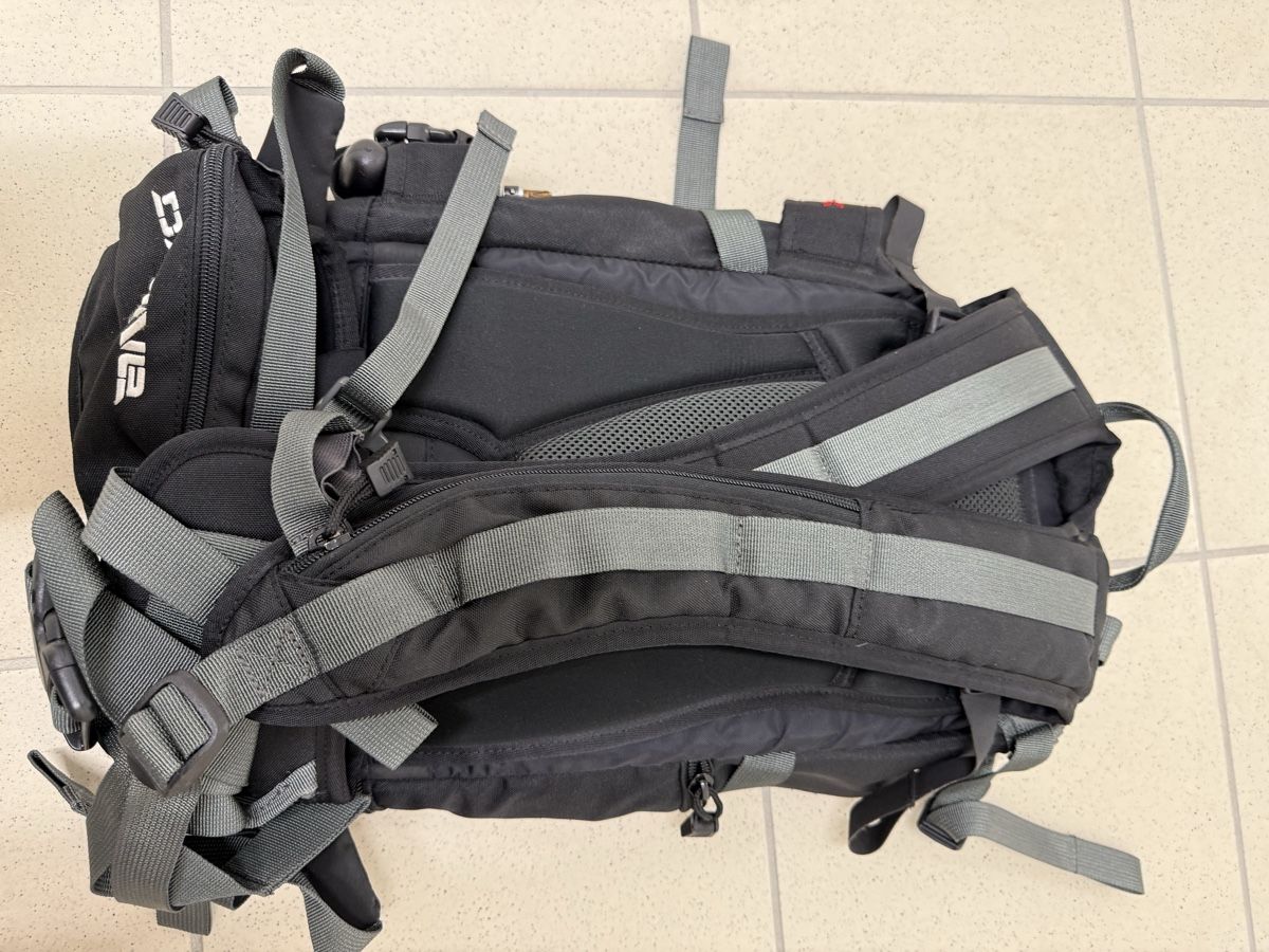 Dakine Rucksäcke: Dakine Backpack Heli PRO black – Gebraucht aus Coldrerio von Crivelli 1