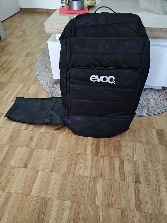 Rucksäcke: Evoc 60 L Rucksack - Schwarz  – Gebraucht aus Basel von jetonibasel 2